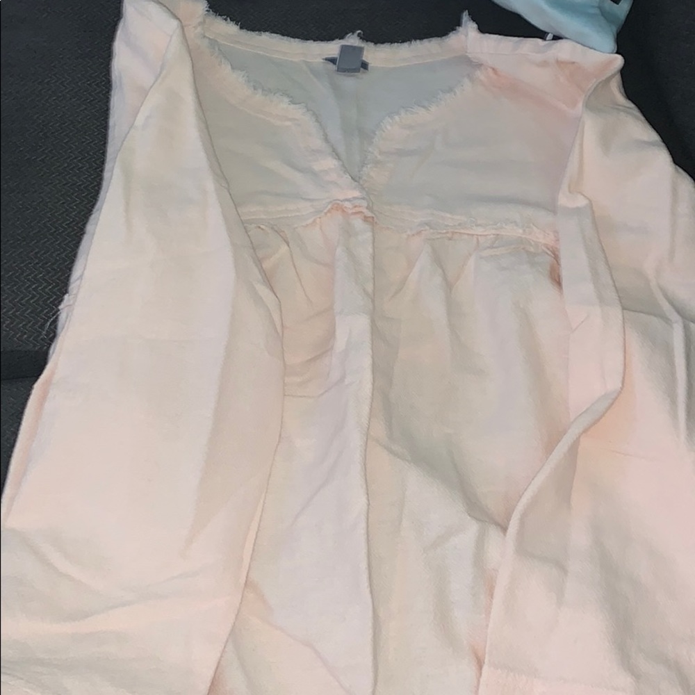 Pink long sleeve linen top